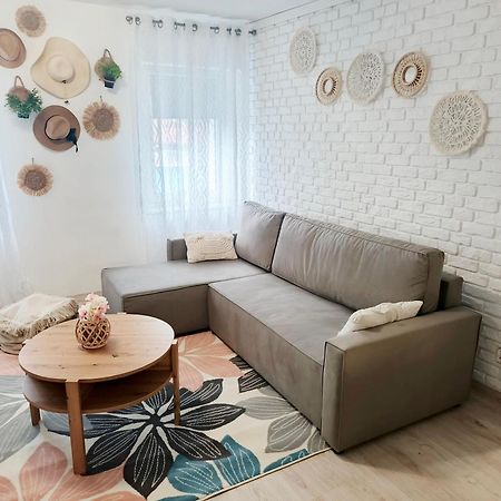 Apartament Pod Trzynastka يلينيا غورا المظهر الخارجي الصورة