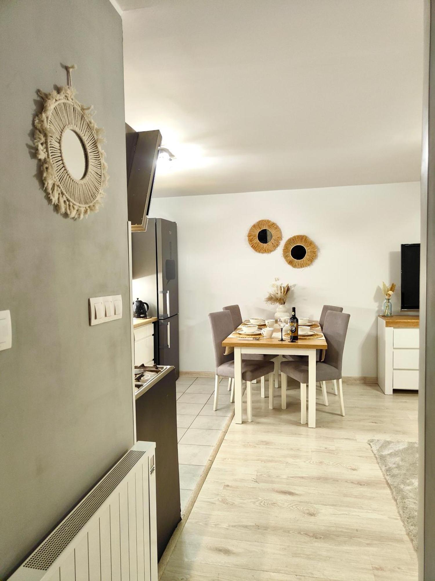 Apartament Pod Trzynastka يلينيا غورا المظهر الخارجي الصورة